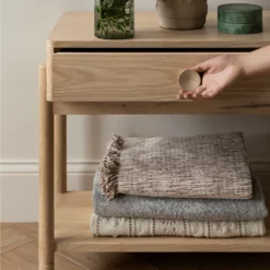 Ransley Caramel Throw 11 Ransley Caramel Throw -US Home Decoration Sales Store 20230719 SS Furniture Baxter 024 T