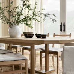 Rounded White Vase -US Home Decoration Sales Store Summer Templated 120 1